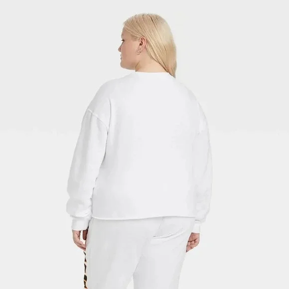 Hybrid Apparel NBA Miami Heat White Cropped Crewneck Sweatshirt Women's Size 1X - Picture 2 of 4